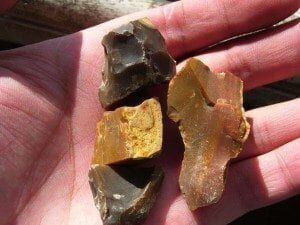 10 способов разжечь огонь на природе