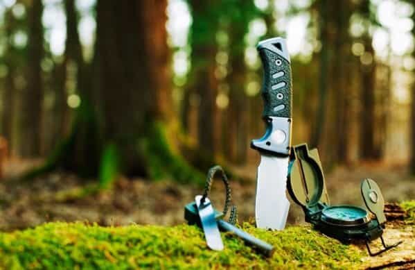 Автономное существование в лесу: снаряжение и навыки