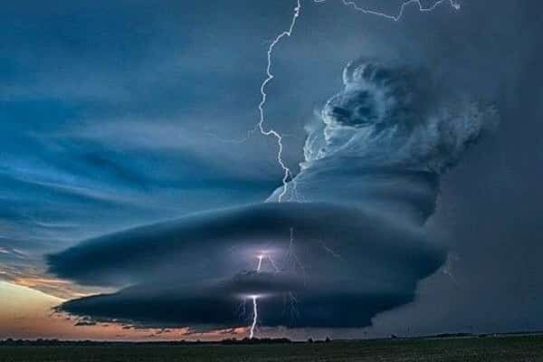 Читайте по облакам: 5 признаков приближения урагана