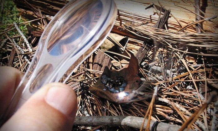 Добывание огня с помощью линзы френеля