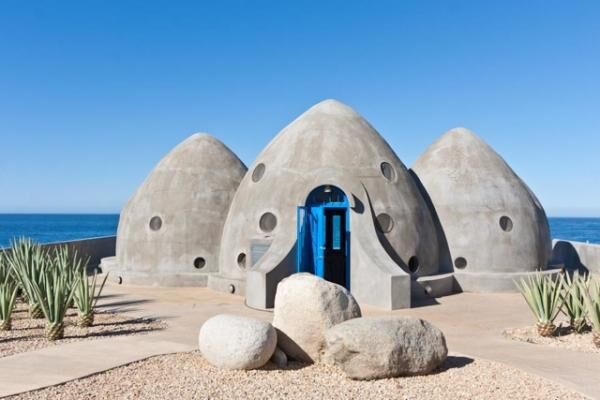 дома из мешков с землей