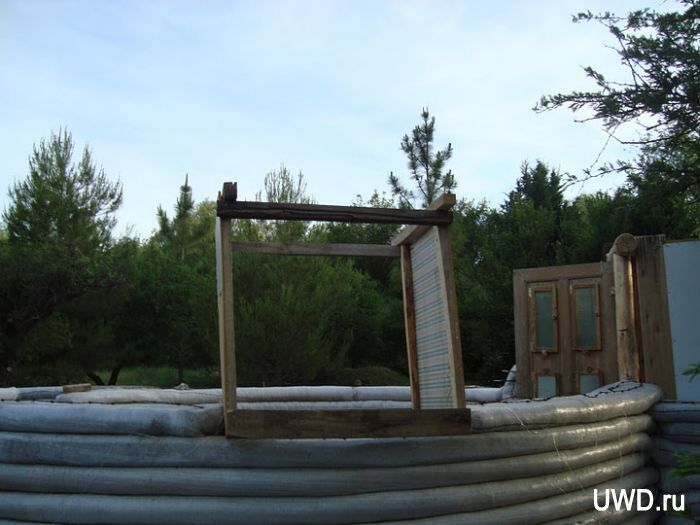 дома из мешков с землей