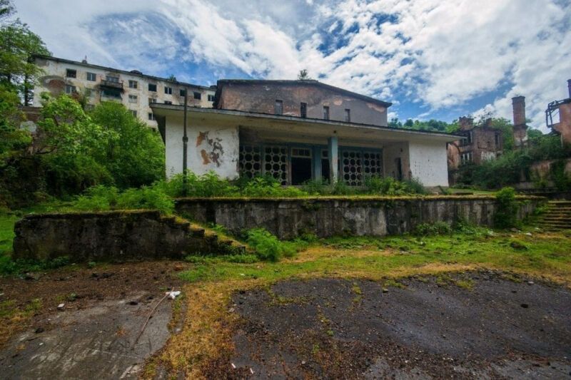 Дух апокалипсиса. Часть 2: Заброшенные города Абхазии