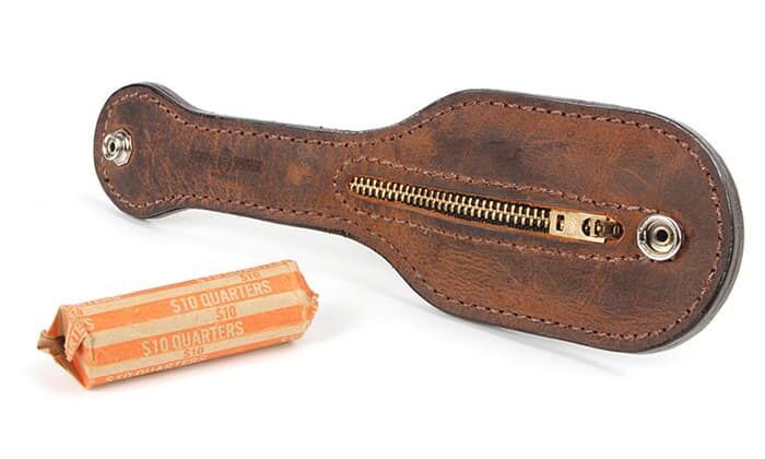 «Hot Tamale» — кошелёк из кожи и оружие для самообороны