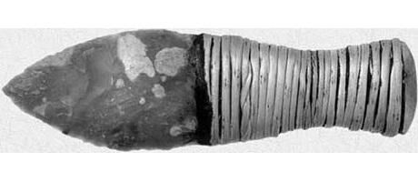 Нож из камня