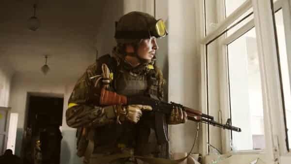 Как выжить и что взять на войну в городе: 111 советов