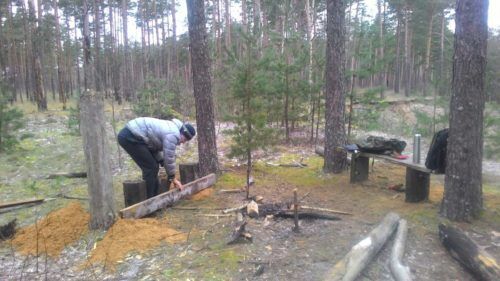 Личный опыт. Как сделать лавочку в лесу