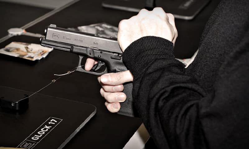 Лучшее огнестрельное оружие для выживания и самообороны: Топ-5 «пушек» для различных ситуаций