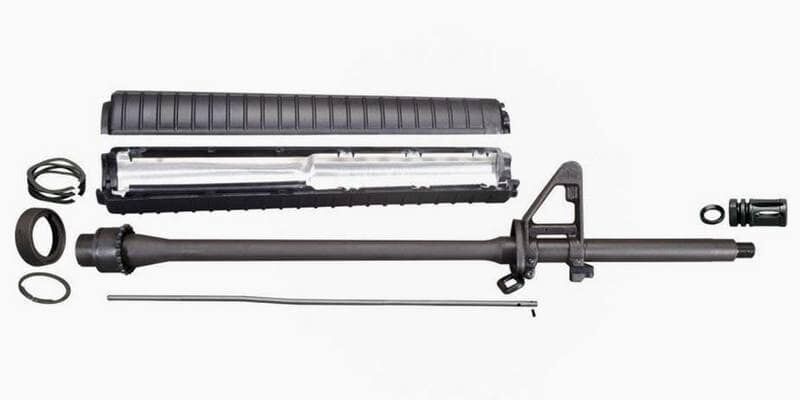 Почему у АК мушка на дуле, а у М16 — нет?