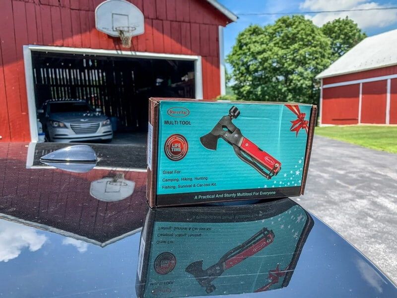 RoverTac: многофункциональный топор для походов и кемпинга