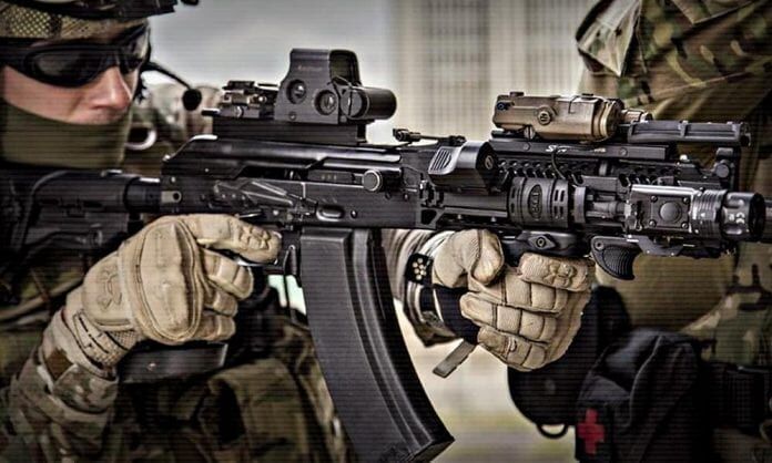 Супернадёжность, дешевизна и старость: 5 мифов об автомате Калашникова