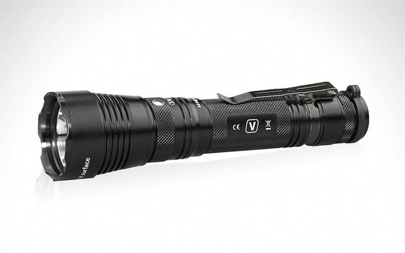 Тактические фонари: лучшие “карманные” модели 2020-го года