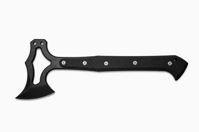 Тактический топор: Топ-12 лучших томагавков от известных брендов