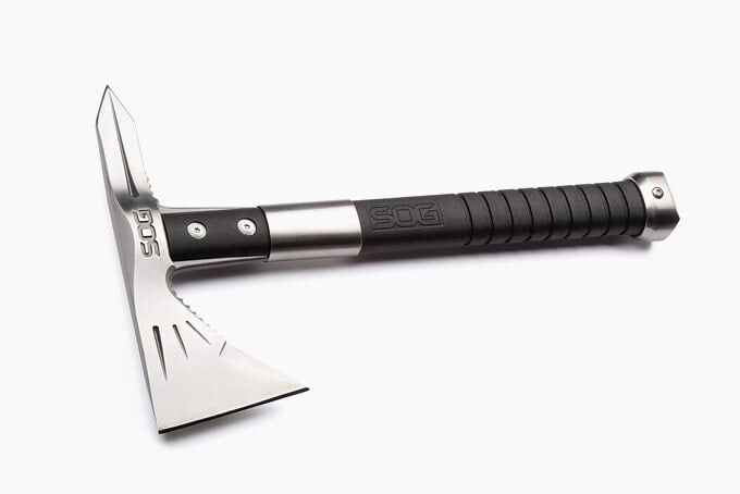 Тактический топор: Топ-12 лучших томагавков от известных брендов