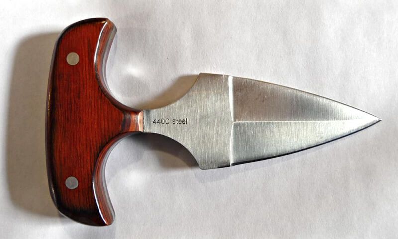 Тычковые ножи для самообороны: история, применение, легальность